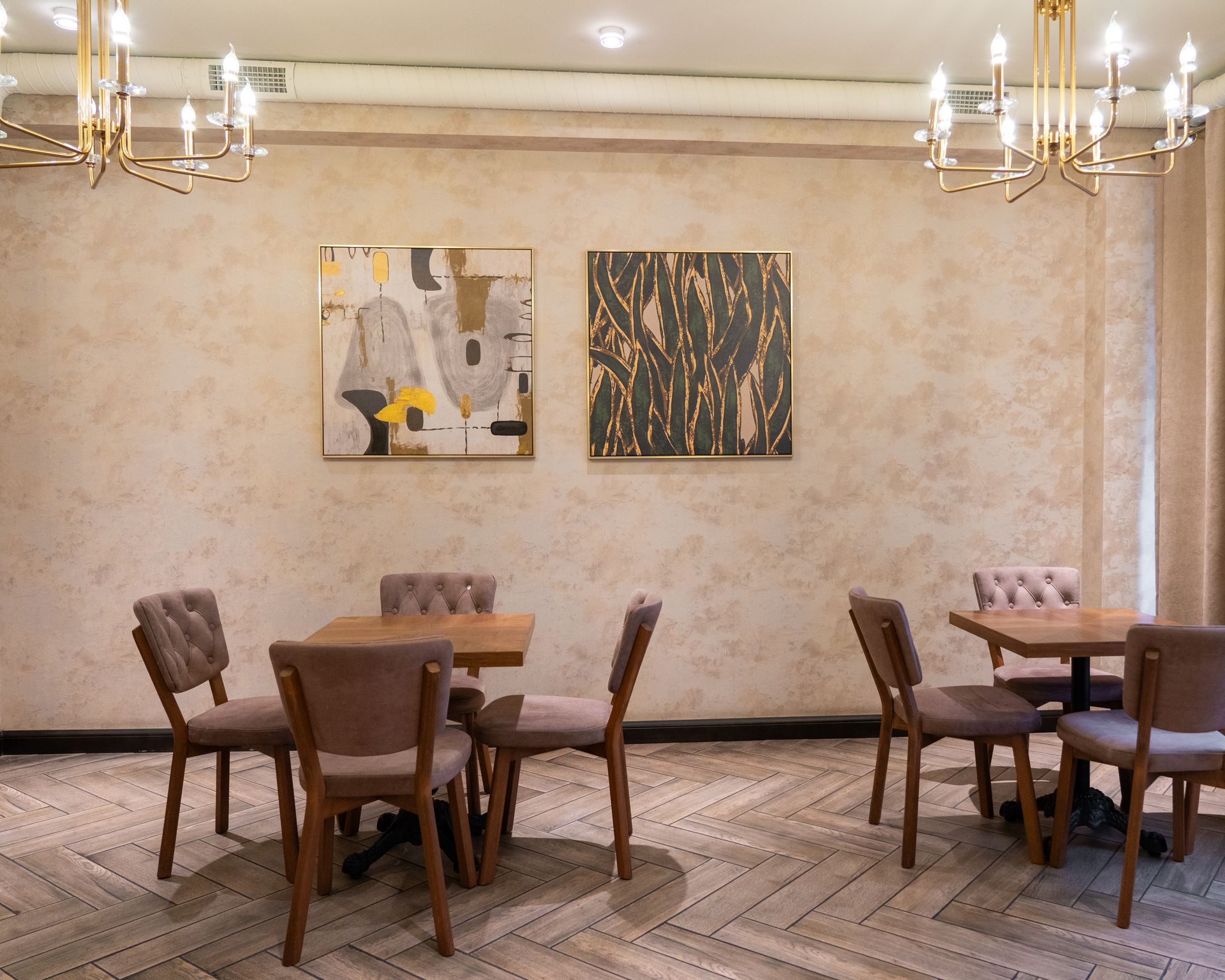 La Casa Restoran — 8